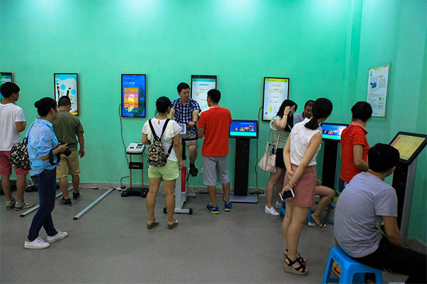 ����С�ݽ�B����˯��ʮ���t