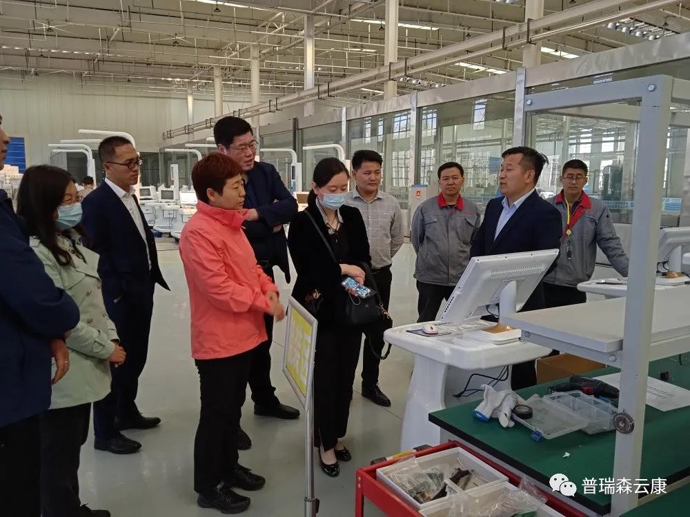 ������һ��Ժ���I���W�R����ɭ���^���죬�t������ƽ�_�٫@�϶�